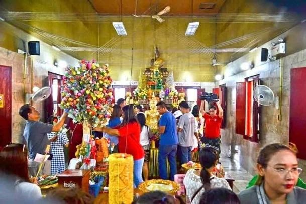 เลขเด็ดหลวงพ่อปากแดง